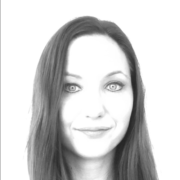 Meet your Posher, Brooke - Picture 1 of 1